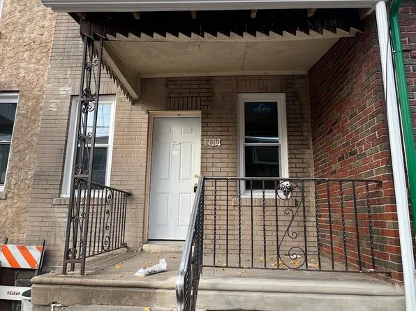 2910 S Smedley St, Philadelphia, PA 19145