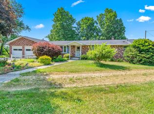 9691 Darling Rd, Allen, MI 49227