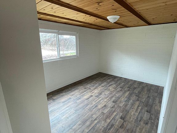 3rd image of 342 Mariposa St #3