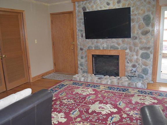 2nd image of 609 Timberlake Dr