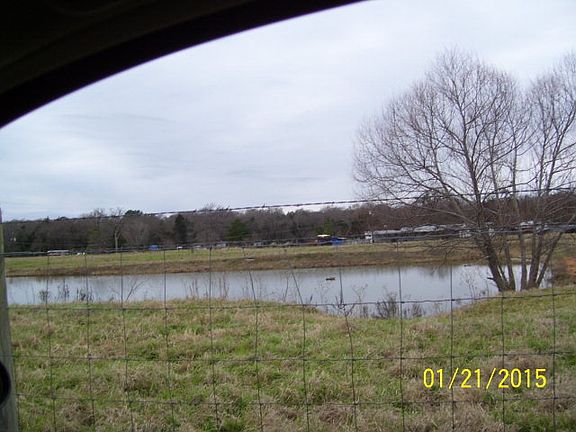 5th image of 406 County Road 1260