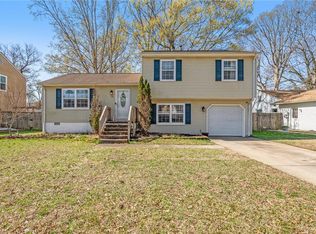 39 Apollo Dr, Hampton, VA 23669