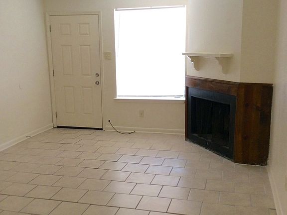 2nd image of 2265 Anne Marie A D