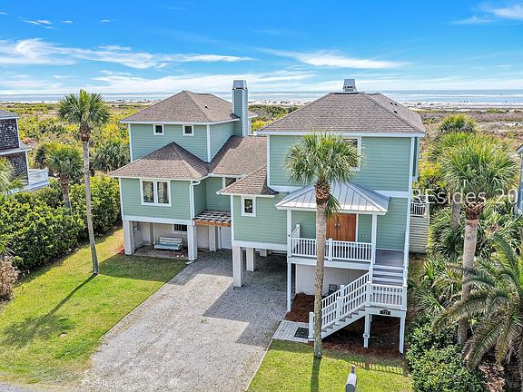 2nd image of 725 Sea Dragon Ln