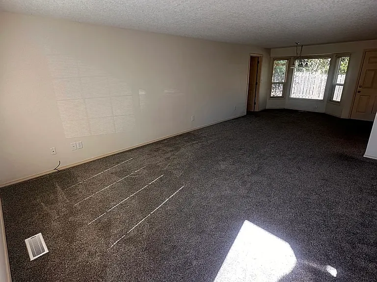 3800 SE Concord Rd — Photo 11