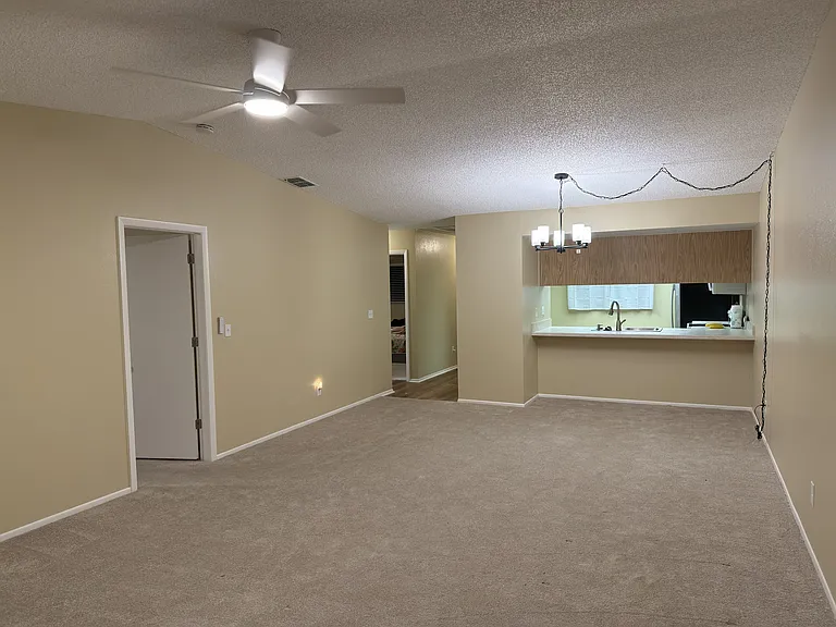 5707 Foxlake Dr #8 — Photo 2