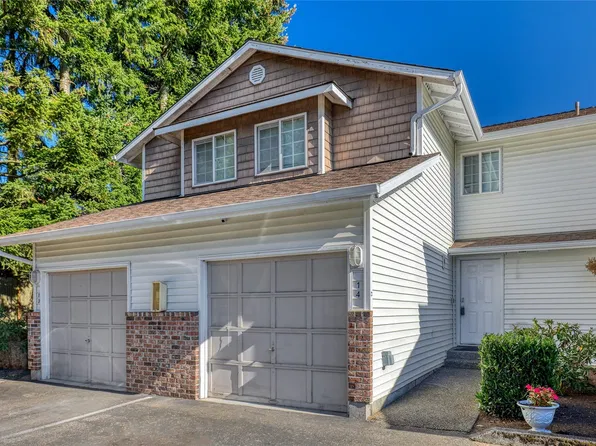 1505 W Casino Road #14, Everett, WA 98204