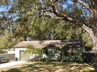 32 Lake Dr, Debary, FL 32713