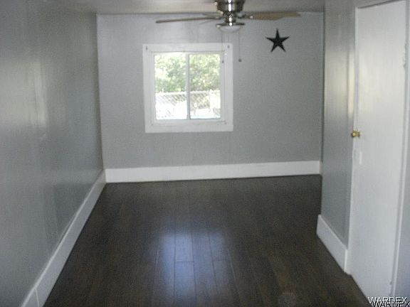 4th image of 418 Goldroad Ave
