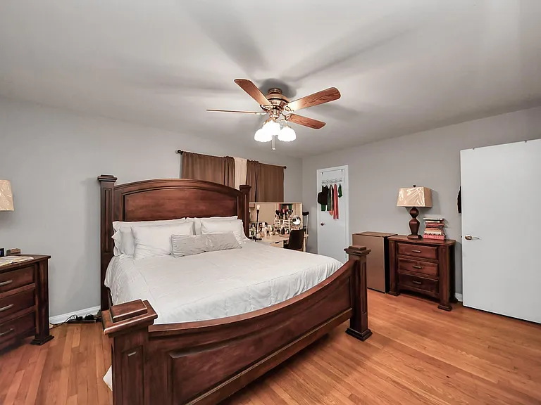 2601 Holly St — Photo 12