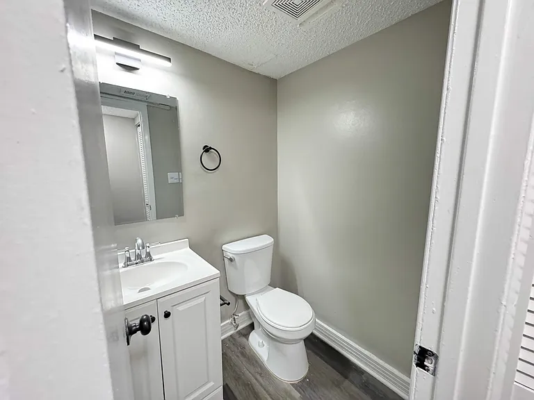 Reserve at Hillcrest — Photo 17
