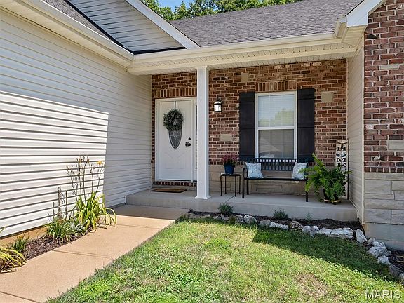 3rd image of 1132 Konert Valley Dr