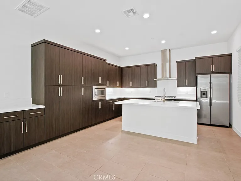 231 Radial — Photo 7