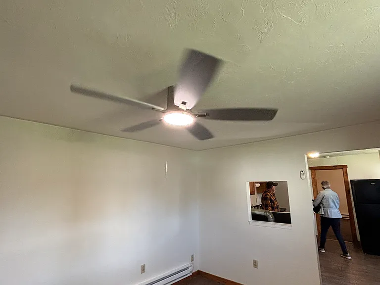24 Pearl St #9 — Photo 3