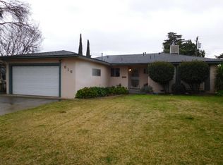 516 W Keats Ave, Clovis, CA 93612