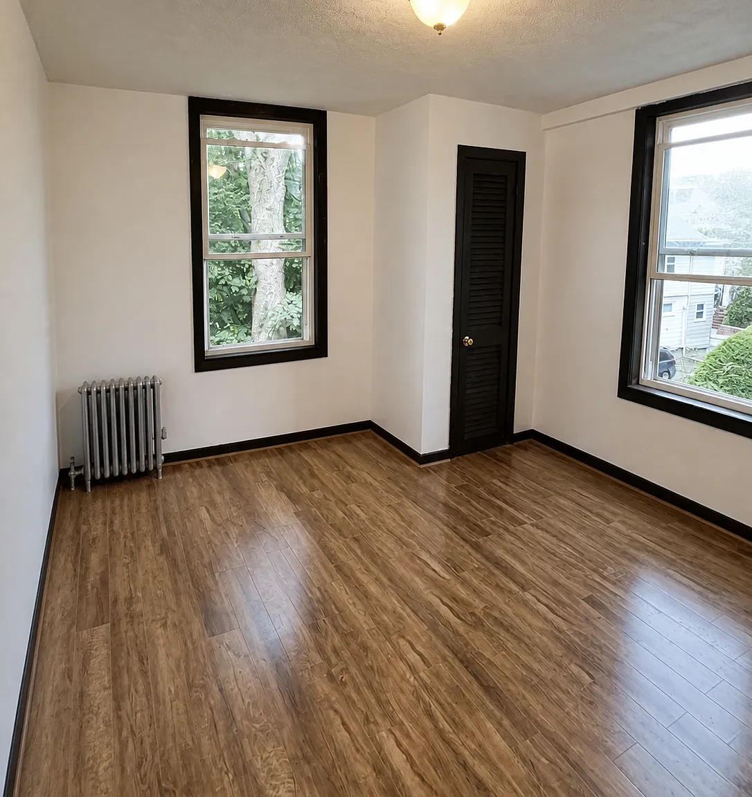 1 bed, $1,100 — Photo 2