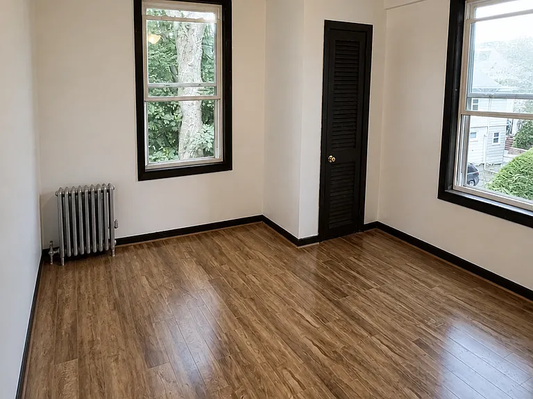 21 Union St — Photo 2