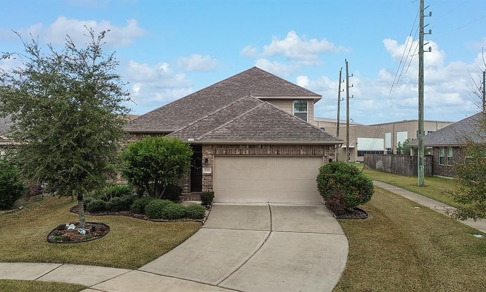 1st image of 12939 Madison Boulder Ln