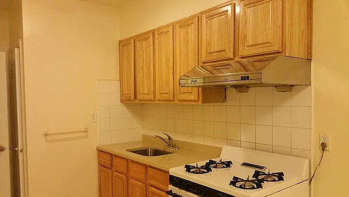 Rented by Block & Lot Real Estate Services, Inc. | media 3