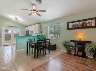 2711 W Milton Rd, Tucson, AZ 85746