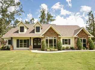 802 Gloucester Dr, Jonesboro, AR 72401