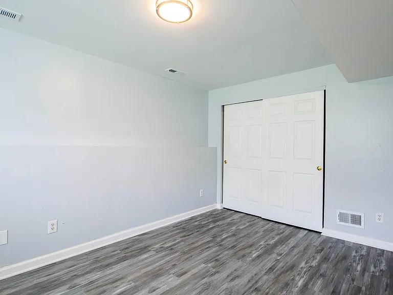 3908 Love Ave — Photo 15