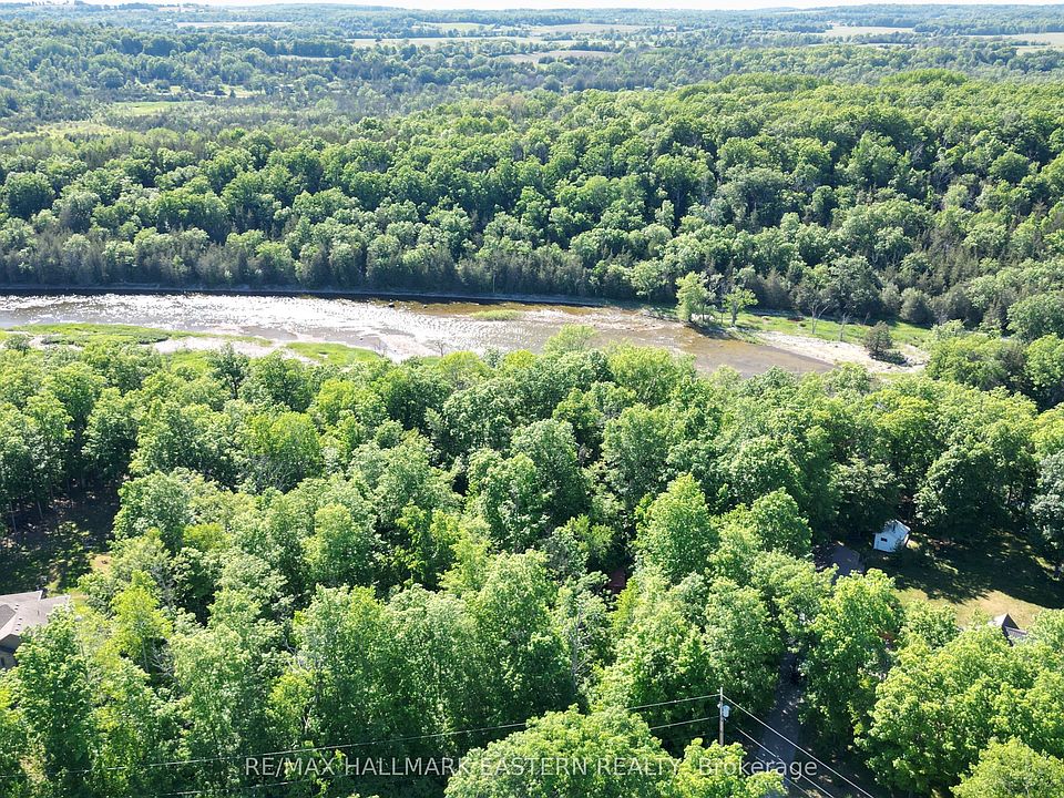 1st image of 20 Riverside Trl