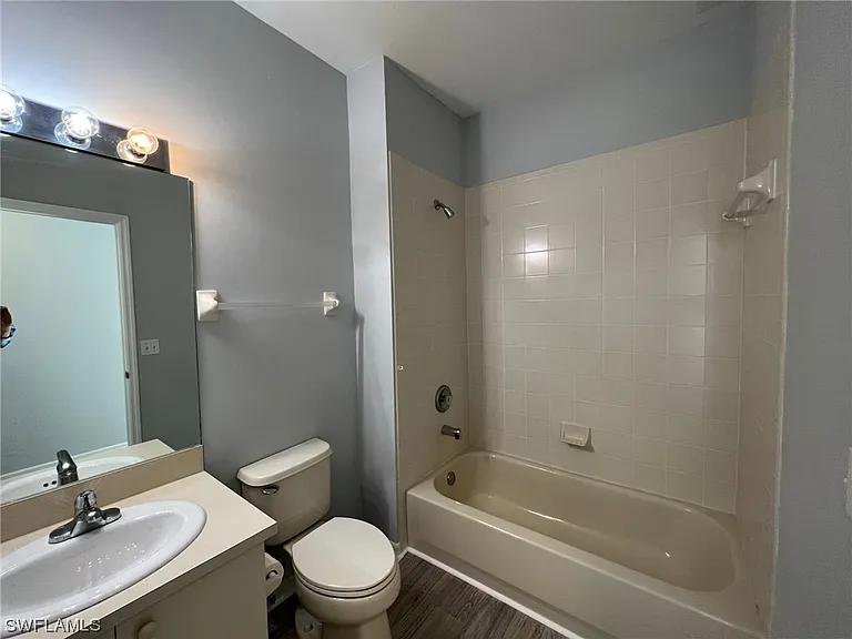 14970 Vista View Way #302 — Photo 37