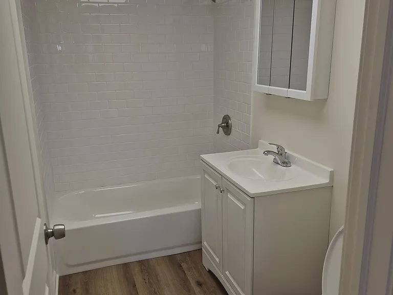 7416 Franklin St #2 — Photo 9