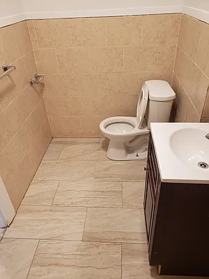 Rented by Signature Property Realty | media 29