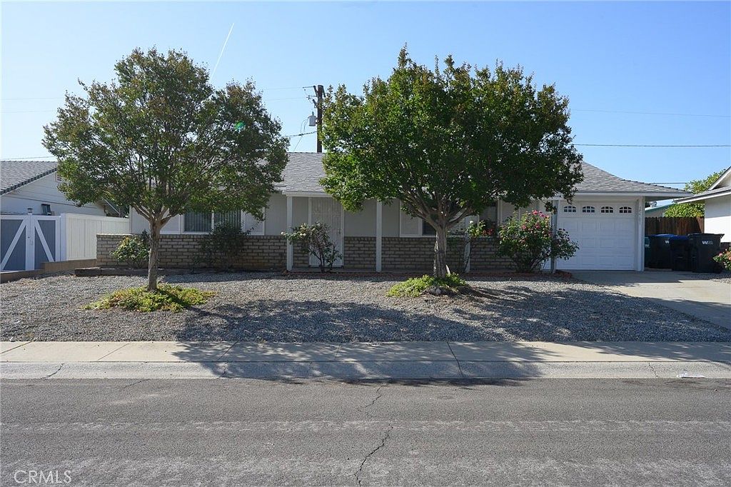 25781 Plum Hollow Dr