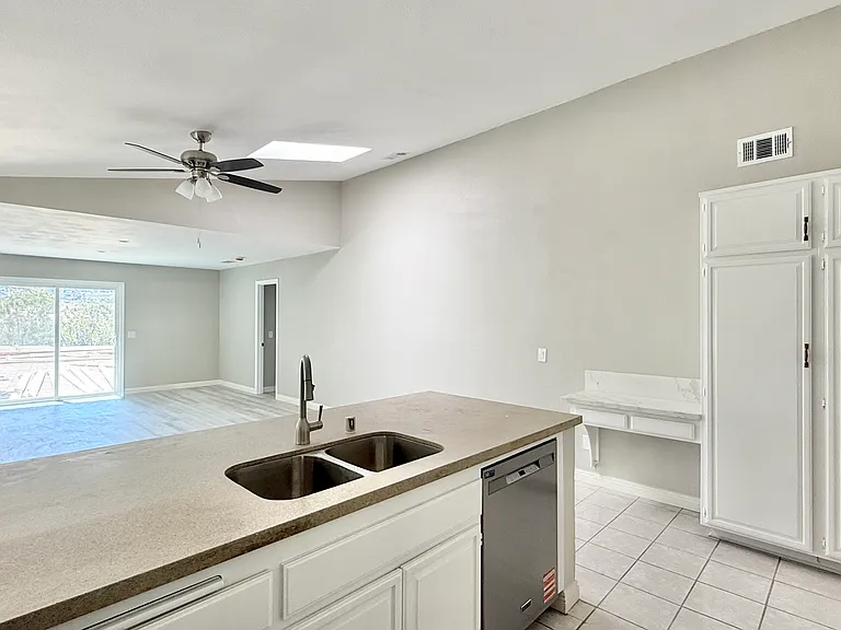 9133 Truman St — Photo 11