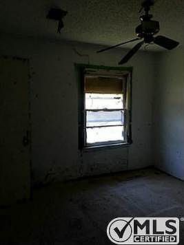 5th image of 2209 Aggie Dr