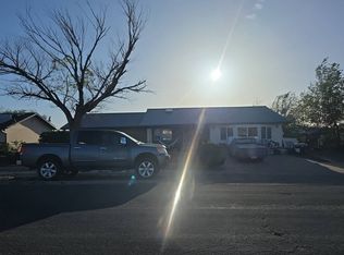 250 S 9th St W, Saint Johns, AZ 85936