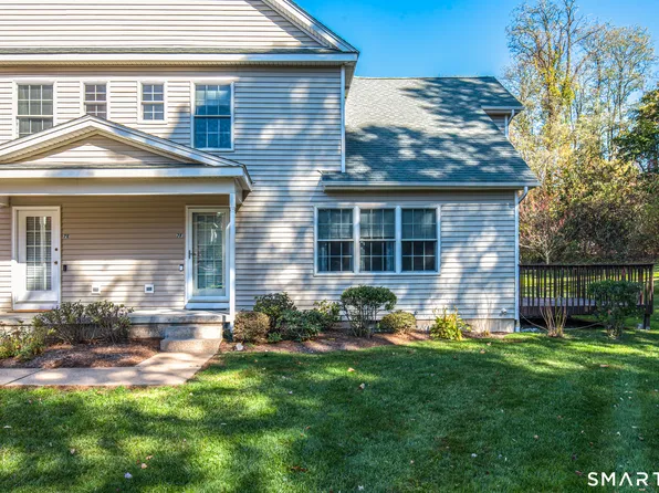 7 Reggie Way #F, East Windsor, CT 06016