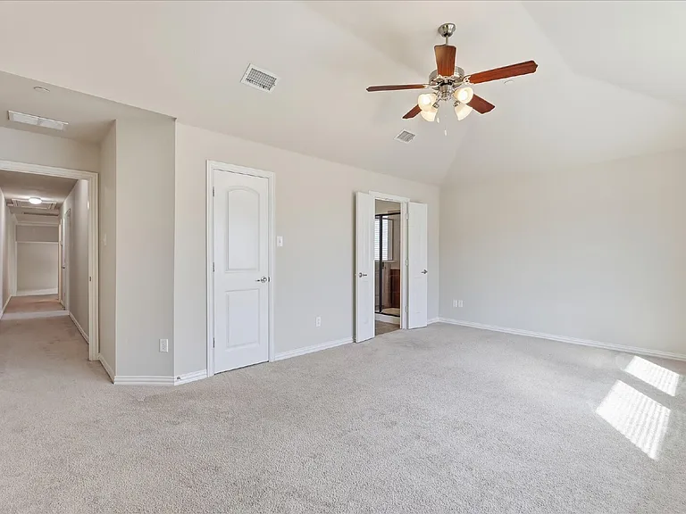 4904 Empire Way — Photo 17