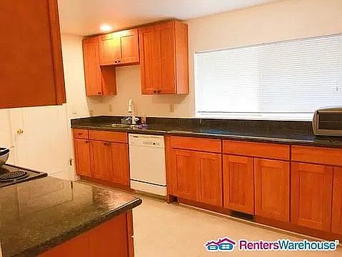 4th image of 5505 Firwood Dr