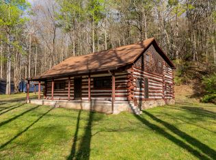 6071 Bradshaw Rd, Salem, VA 24153