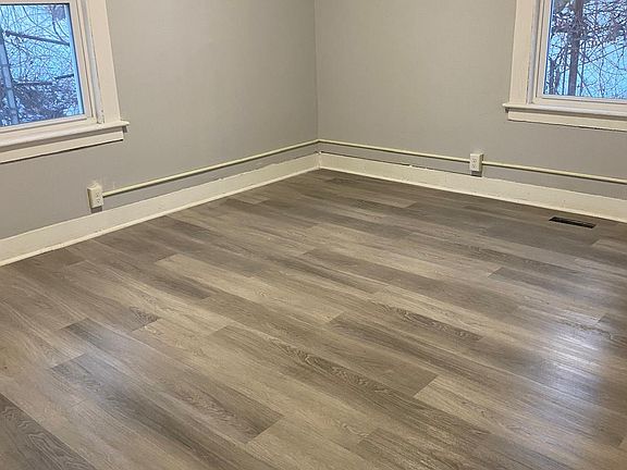5th image of 132 Beaver St #1S