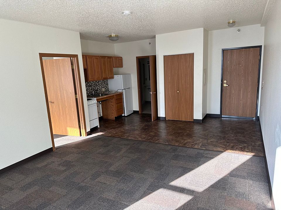 1st image of 112 N 5th St #302