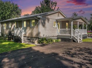 133 E Sunny Acres Dr N, Rome City, IN 46784