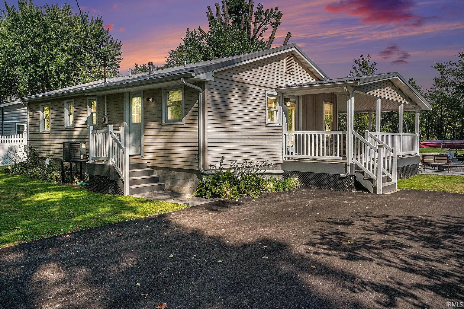 133 E Sunny Acres Dr N photo 1