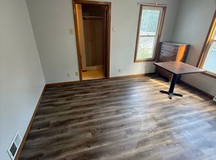 S Capitol St Studio Apartments, Pekin, IL 61554