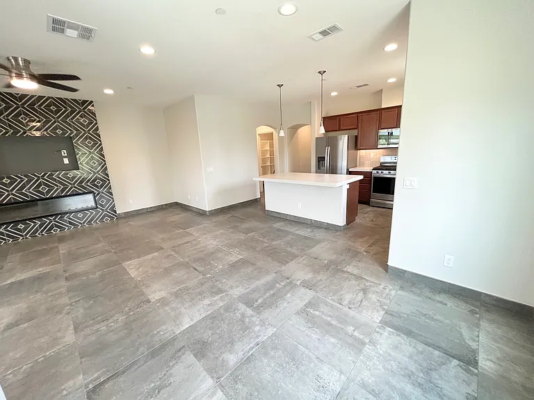 80088 Ironbark Way — Photo 2