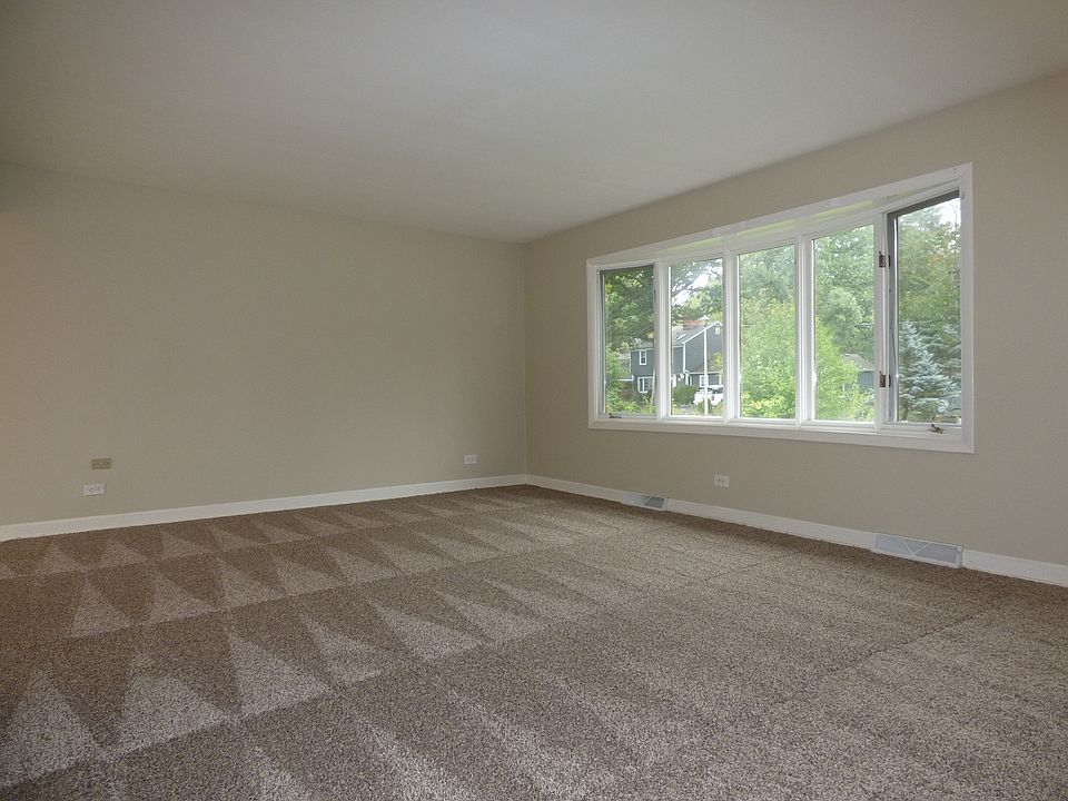 1320 Deerfield Pl, Highland Park, IL 60035 Zillow