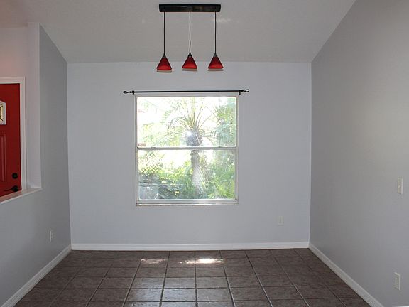 5th image of 24211 Landing Dr