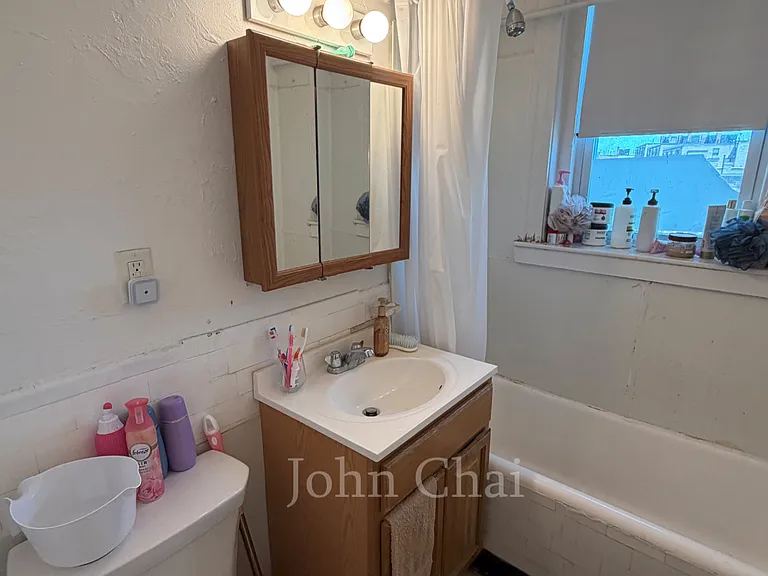 1691 Commonwealth Ave #19 — Photo 14