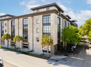 1 Cool Blow St APT 124, Charleston, SC 29403