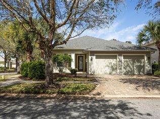 87 Southlake Dr, Palm Coast, FL 32137