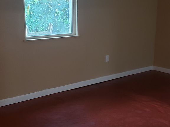 5th image of 4521 Skyview Dr